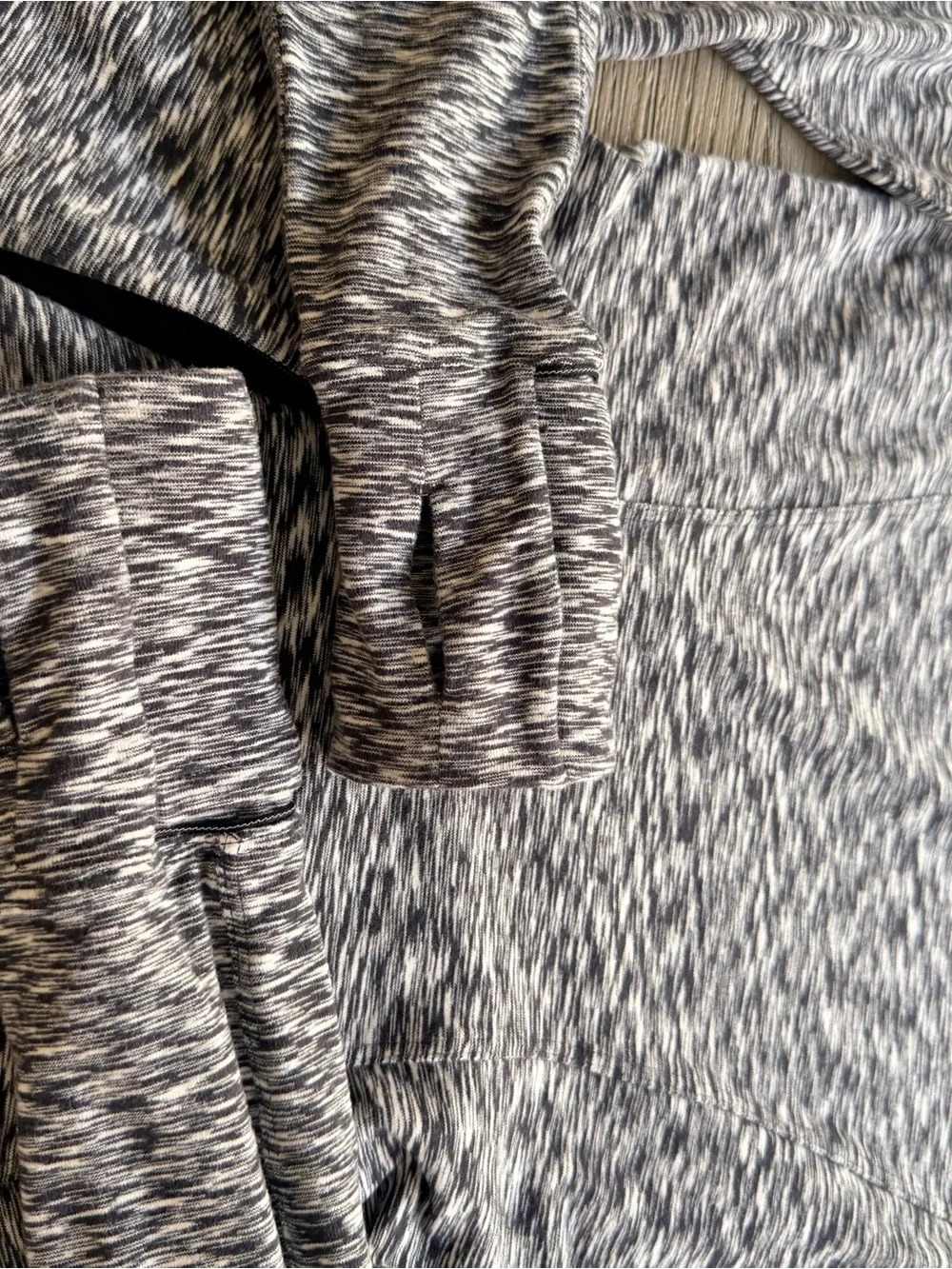 Lululemon Runderful Long Sleeve Shirt Space Dye Black White Rulu Womens